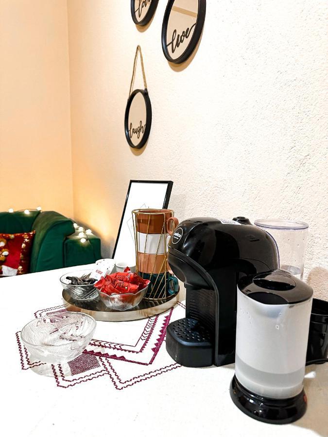 Villa Malo Guesthouse คอร์เชอ ภายนอก รูปภาพ