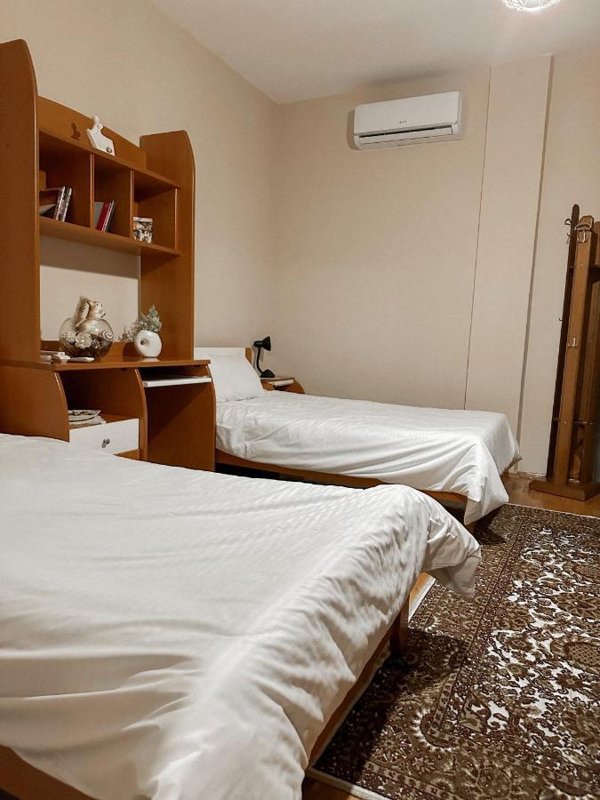 Villa Malo Guesthouse คอร์เชอ ภายนอก รูปภาพ