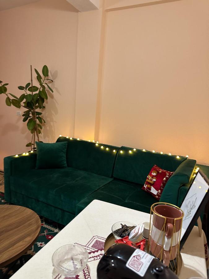 Villa Malo Guesthouse คอร์เชอ ภายนอก รูปภาพ